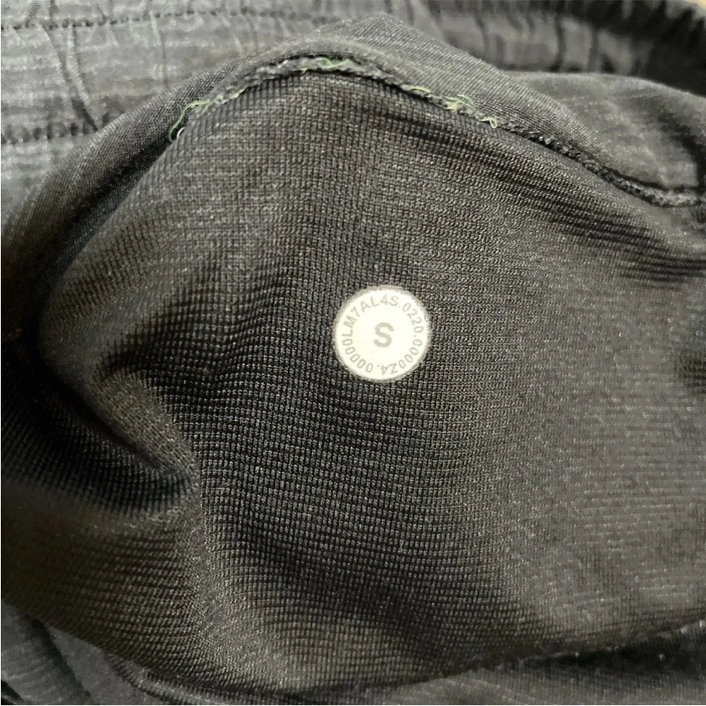 Lululemon Men's T.H.E. Short 9